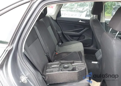 2019 Volkswagen Jetta 1.4T R-Line/1.4T S/1.4T Se from USA, damaged, VIN 3VWC57BU0KM092456